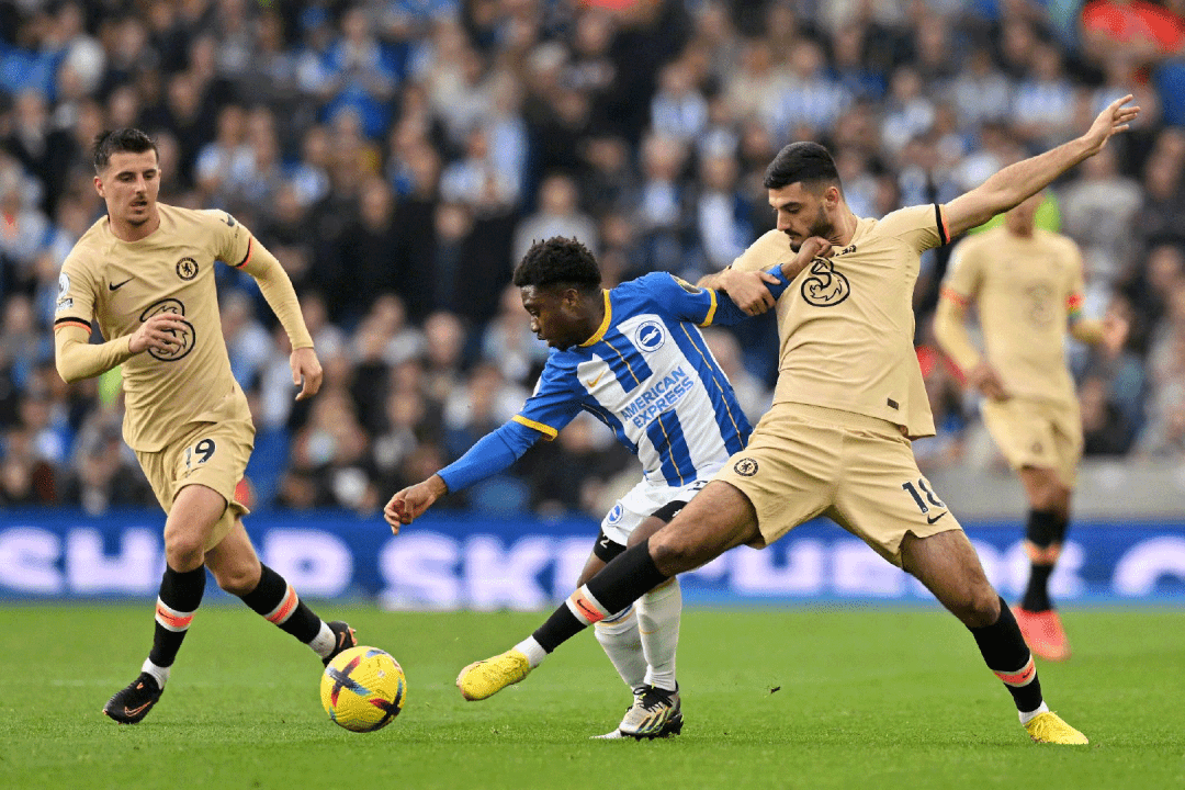 英超精彩对决,分析战术变化的简单介绍 英超精彩对决,分析战术变化的简单介绍