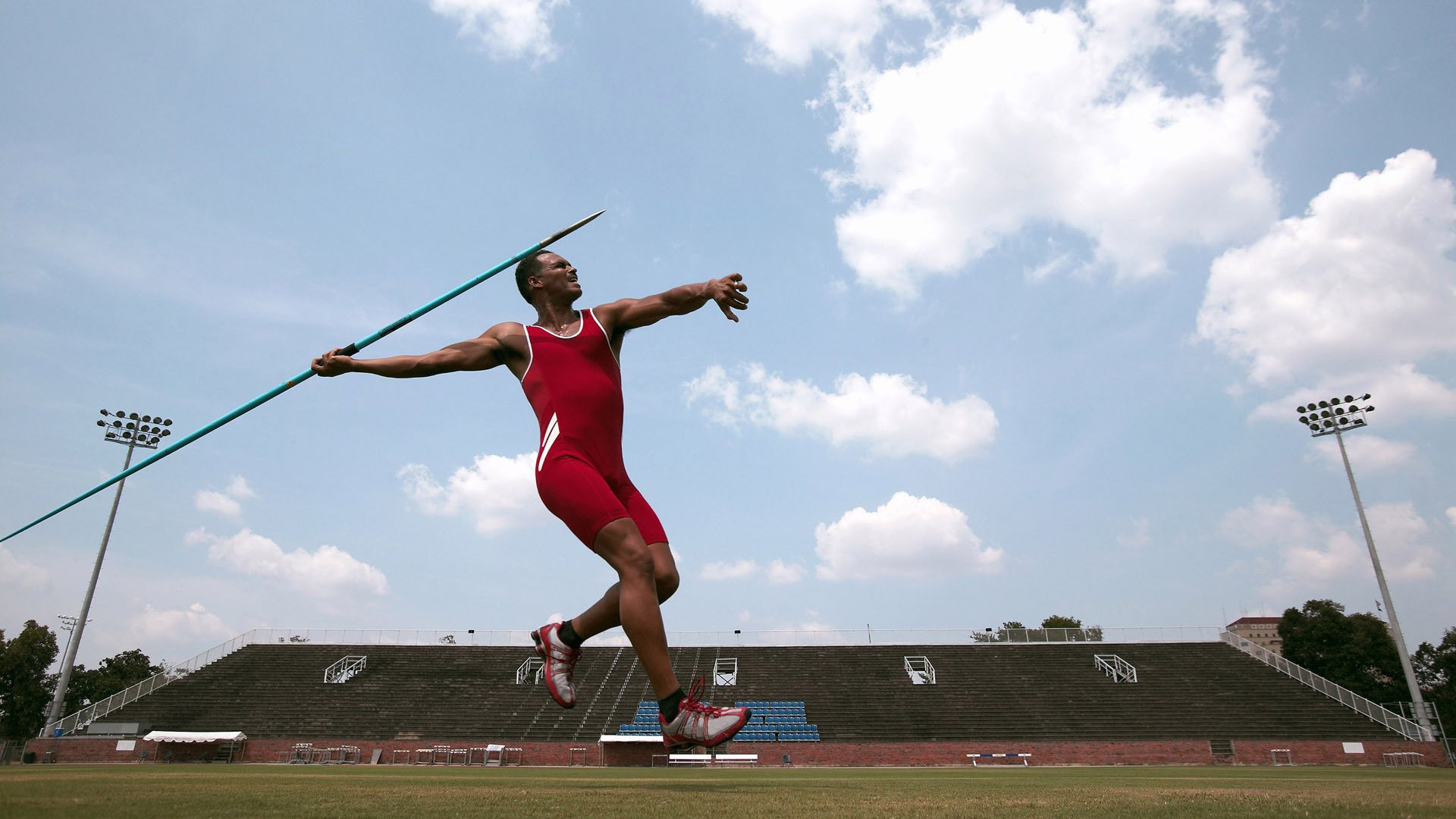 塞尔维亚豪取三分，锁定晋级资格，“塞尔维亚”